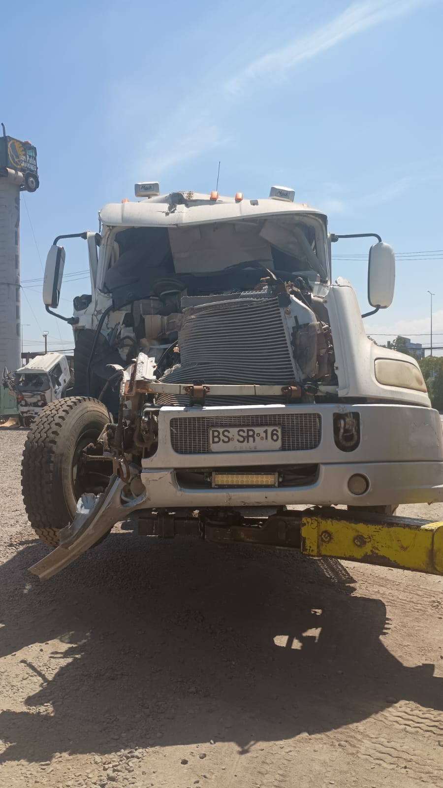 VIDRIO Mack CXU 613 2009 USADO